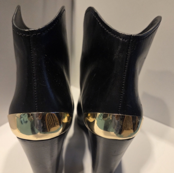 Sigerson Morrison SMVESTA Black Leather Ankle Booties - Picture 2 of 7